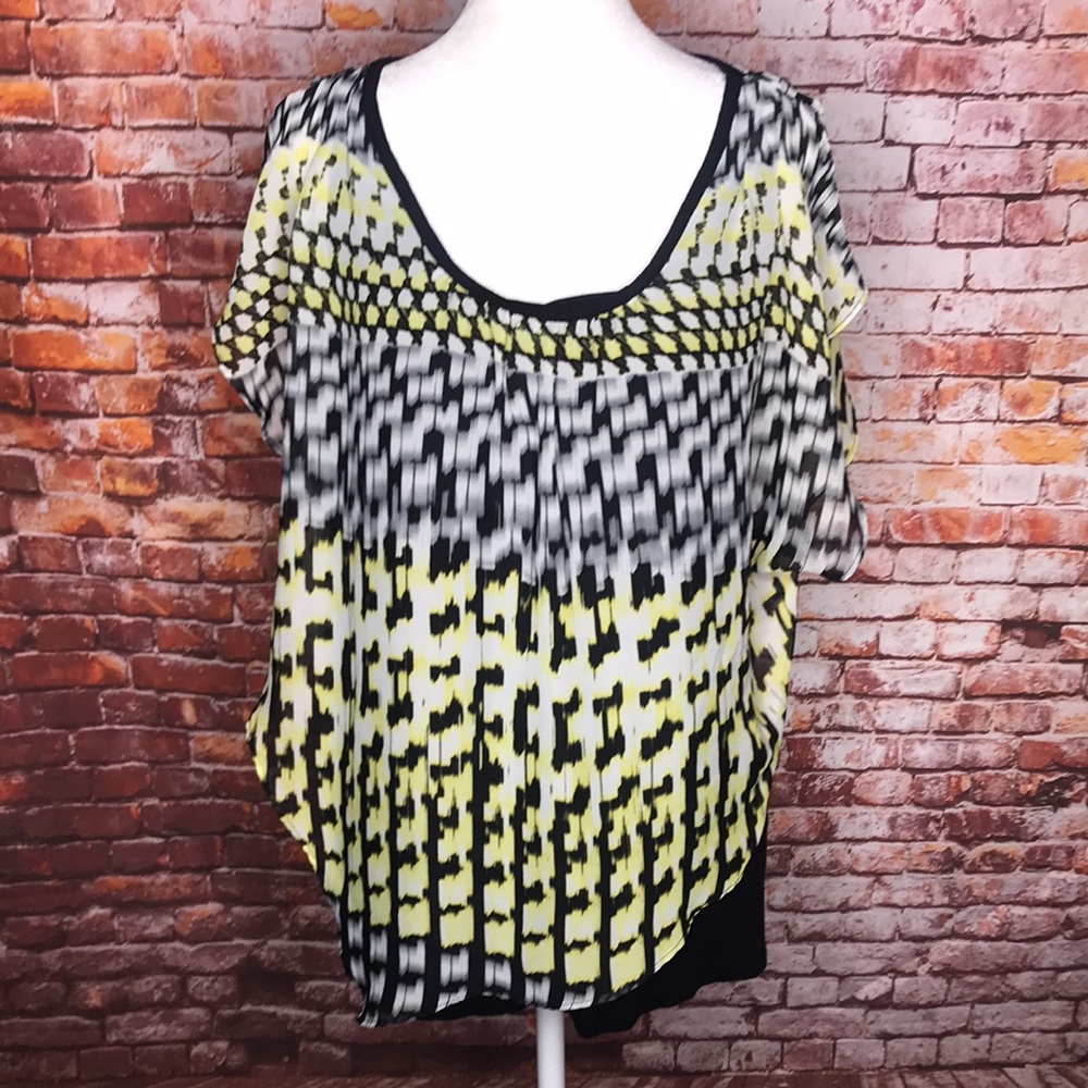 AB Studio Yellow Black and White Geometric Print Overlay Blouse - Picture 2 of 13